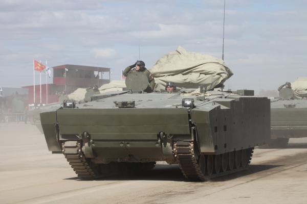 Курганец-25. Универсальная гусеничная платформа для БТР, БМП, БМД. (Россия)