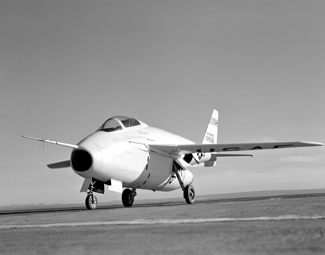 Bell X-5. Экспериментальный реактивный самолет. (США)