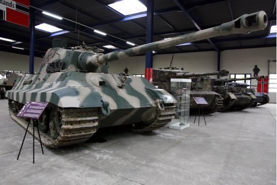 Tiger II,  Königstiger. Тяжелый танк. (Германия)