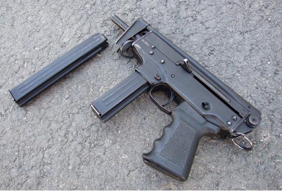 ПП-91 "Кедр". Пистолет-пулемет. (Россия)