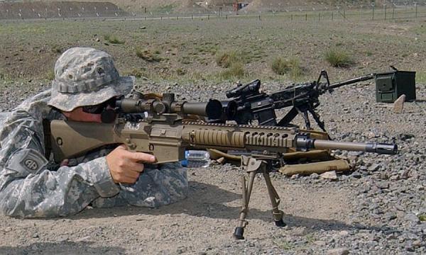M110. Полуавтоматическая снайперская винтовка. (США)
