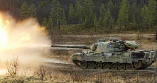 Leopard-1. Основной боевой танк. (Германия)